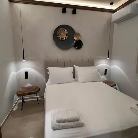 The Mits Luxury Apartments Skiathos-Stadt Exterior foto