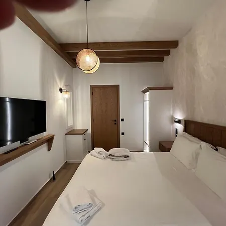 The Mits Luxury Apartments Skiathos-Stadt Exterior foto