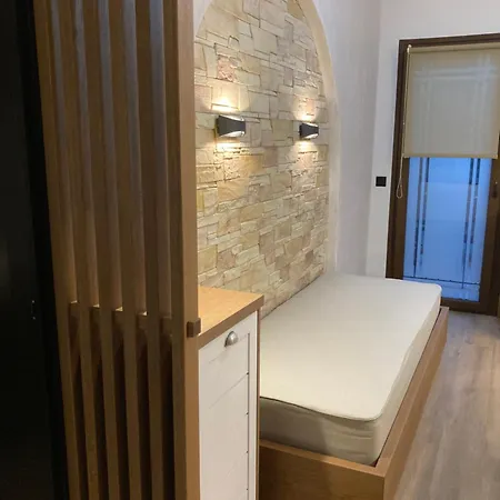The Mits Luxury Apartments Skiathos-Stadt Exterior foto