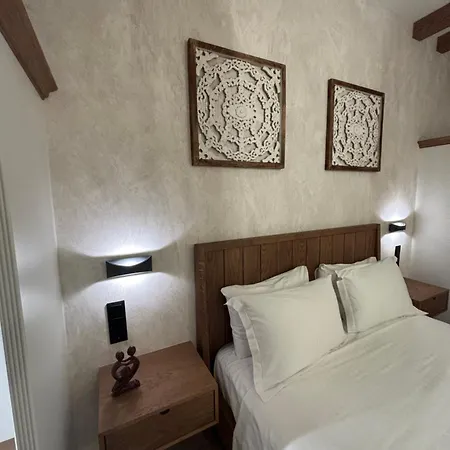 The Mits Luxury Apartments Skiathos-Stadt Exterior foto