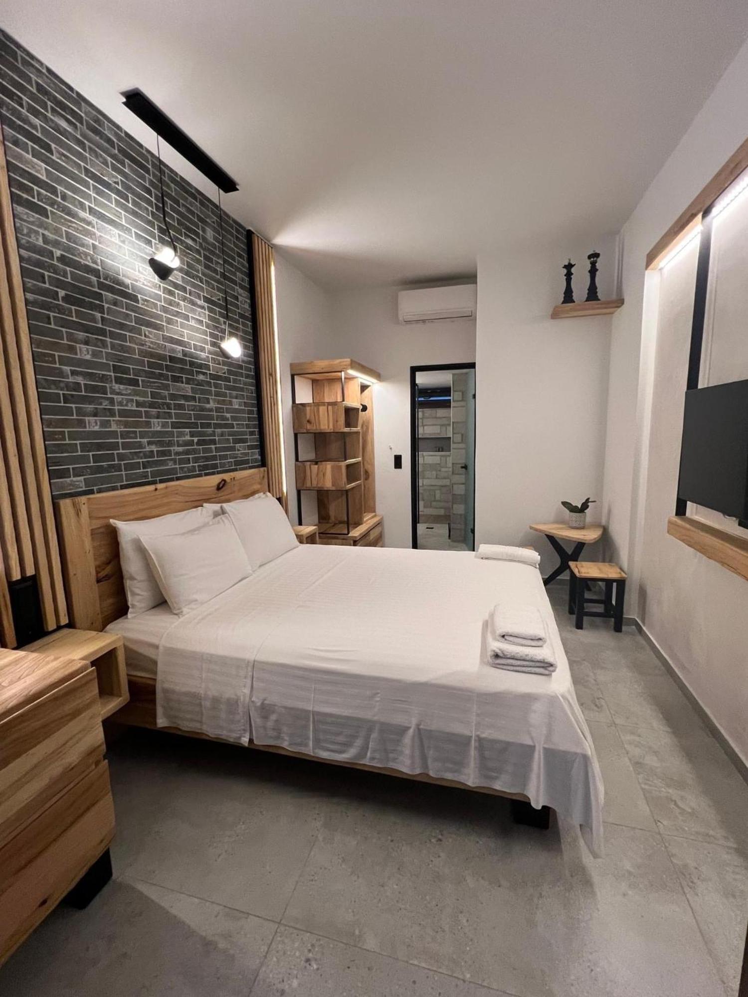 Apartment The Mits Luxury Skiathos-Stadt
